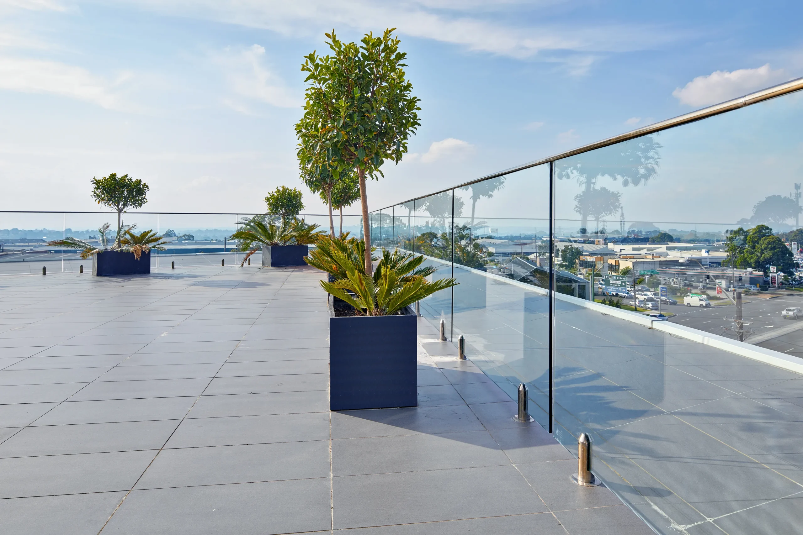 
								Glass balustrade with stainless steel spigots