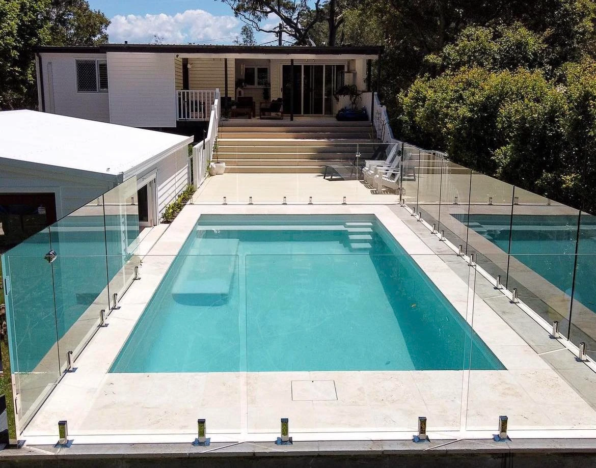 
								glass fencing with core drilled spigots