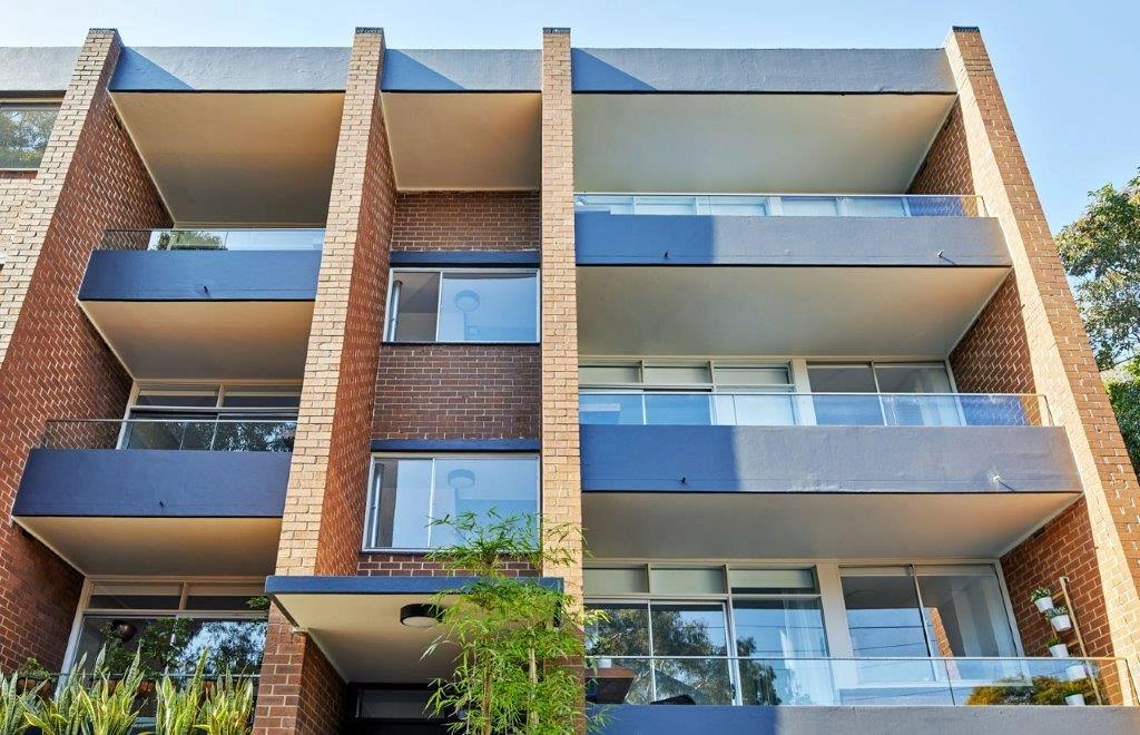 
								Residential frameless glass balustrades