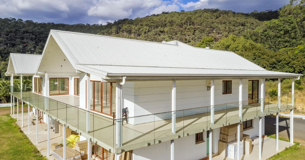 Installing Glass Balustrades